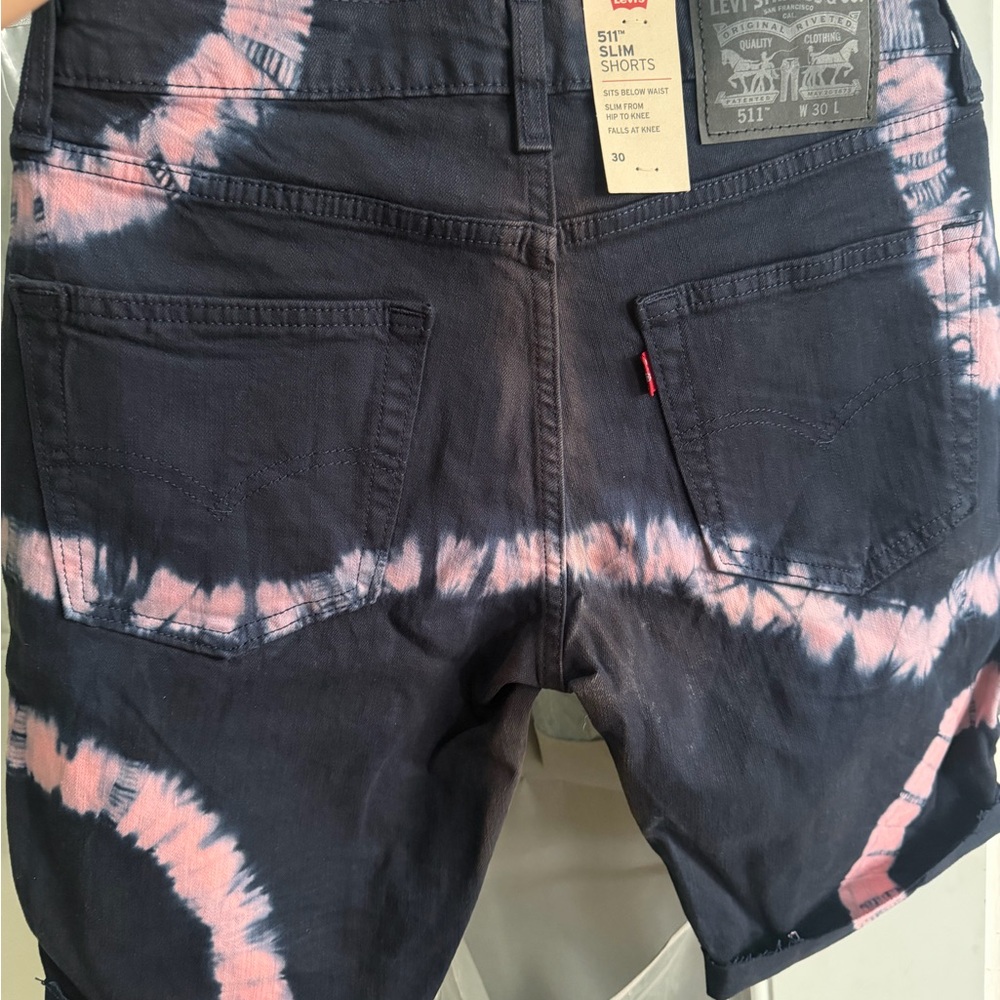 Levi's 511 Slim Shorts - Navy - Picture 2 of 4
